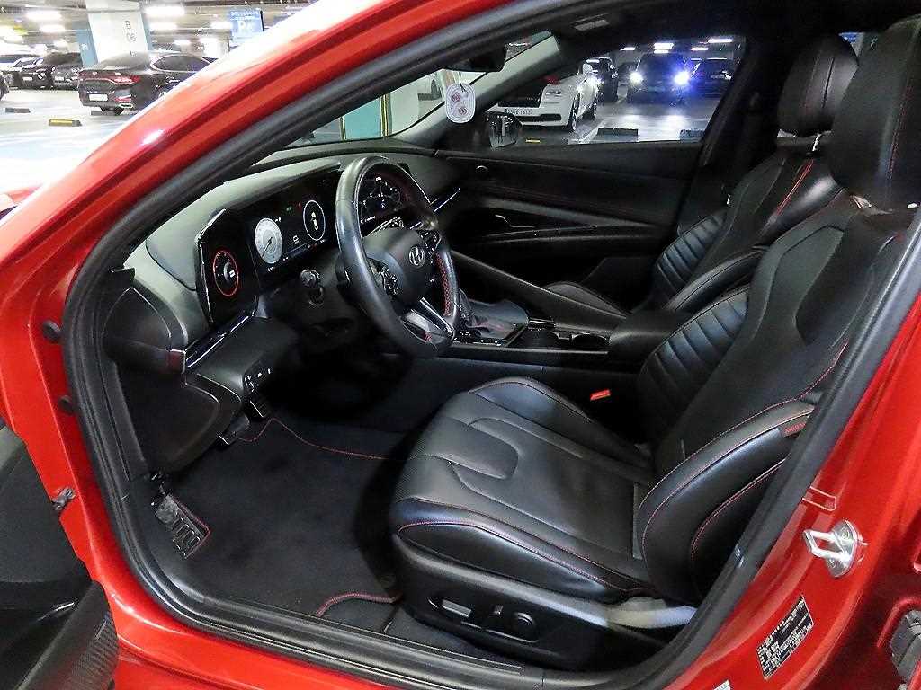 HYUNDAI Avante - Vista 6