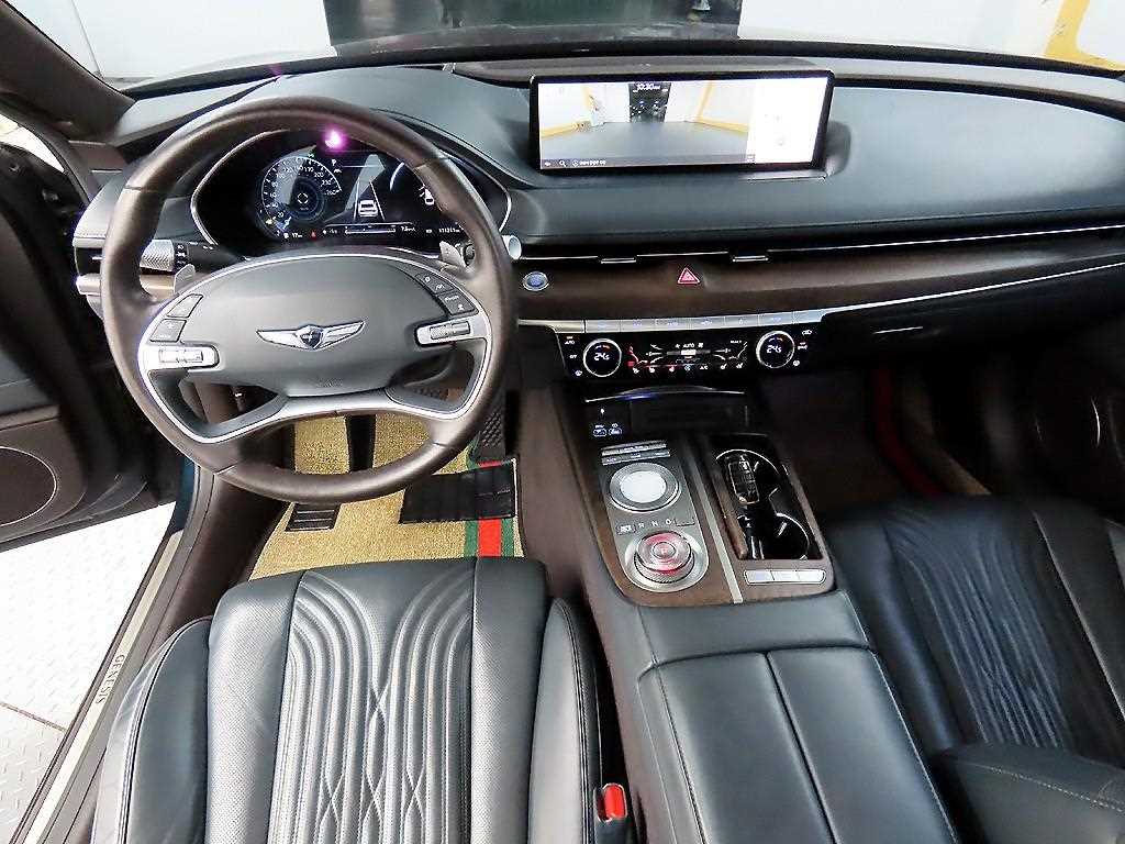 Genesis G80 - Vista 7