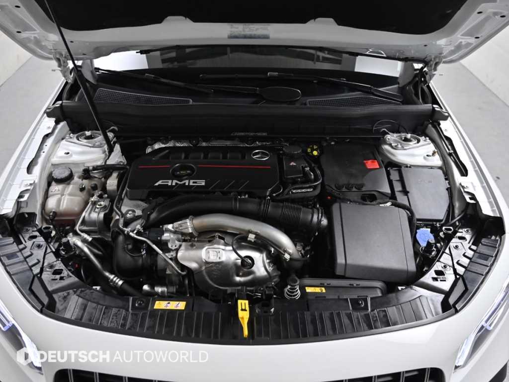 Mercedes Benz GLB Class - Vista 6