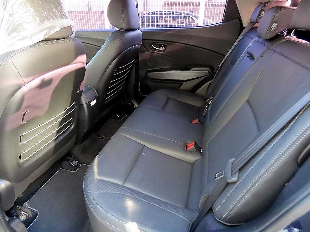 Ssangyong Tivoli - Vista 6