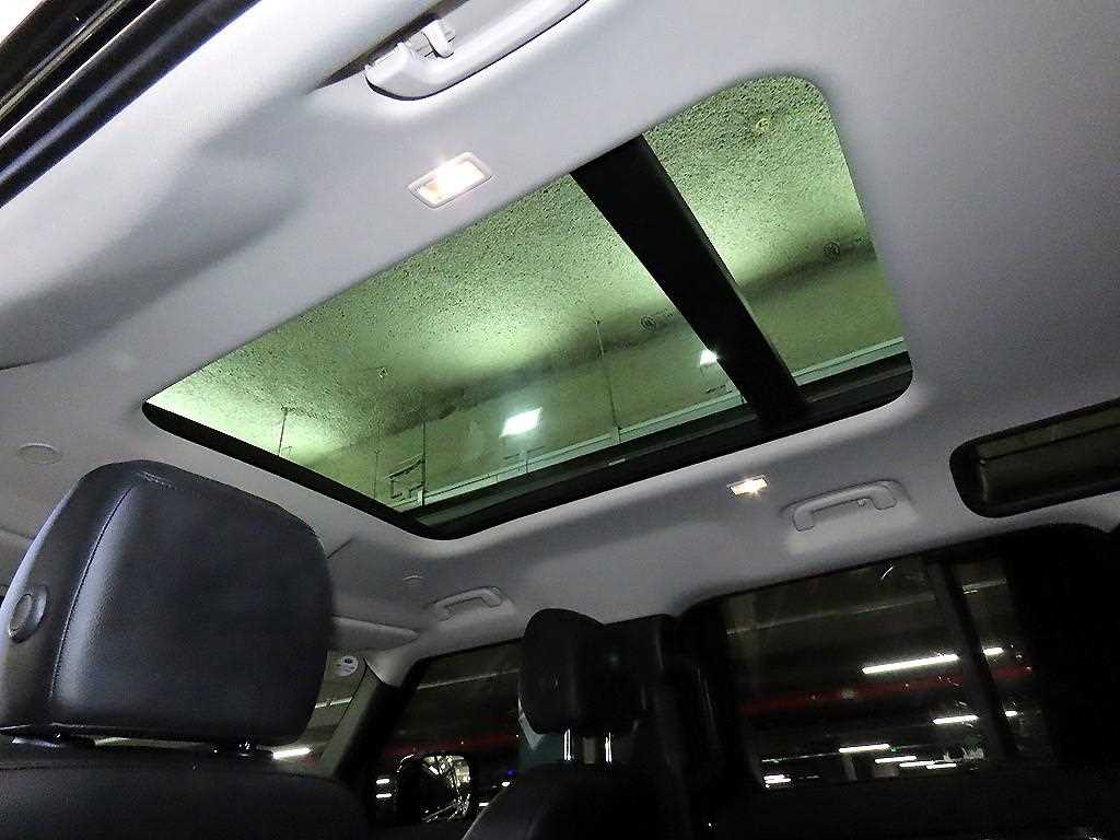 Land Rover Defender 2023 Negro - Importación desde Corea - HF Imports Iquique - Foto 16