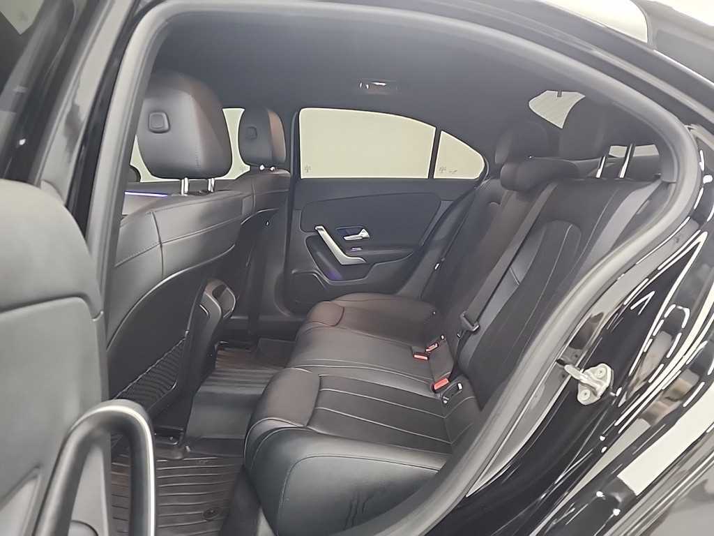 Mercedes Benz A Class - Vista 12