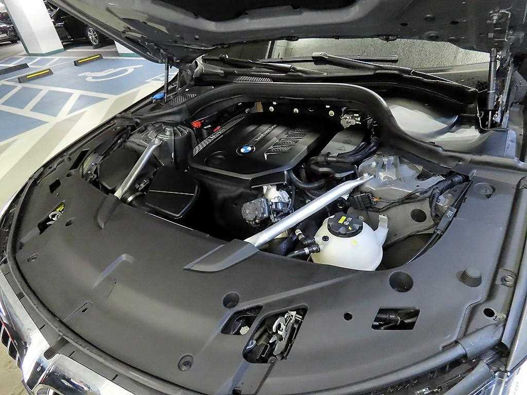 BMW Gran Turismo 2022 Gris - Importación desde Corea - HF Imports Iquique - Foto 19