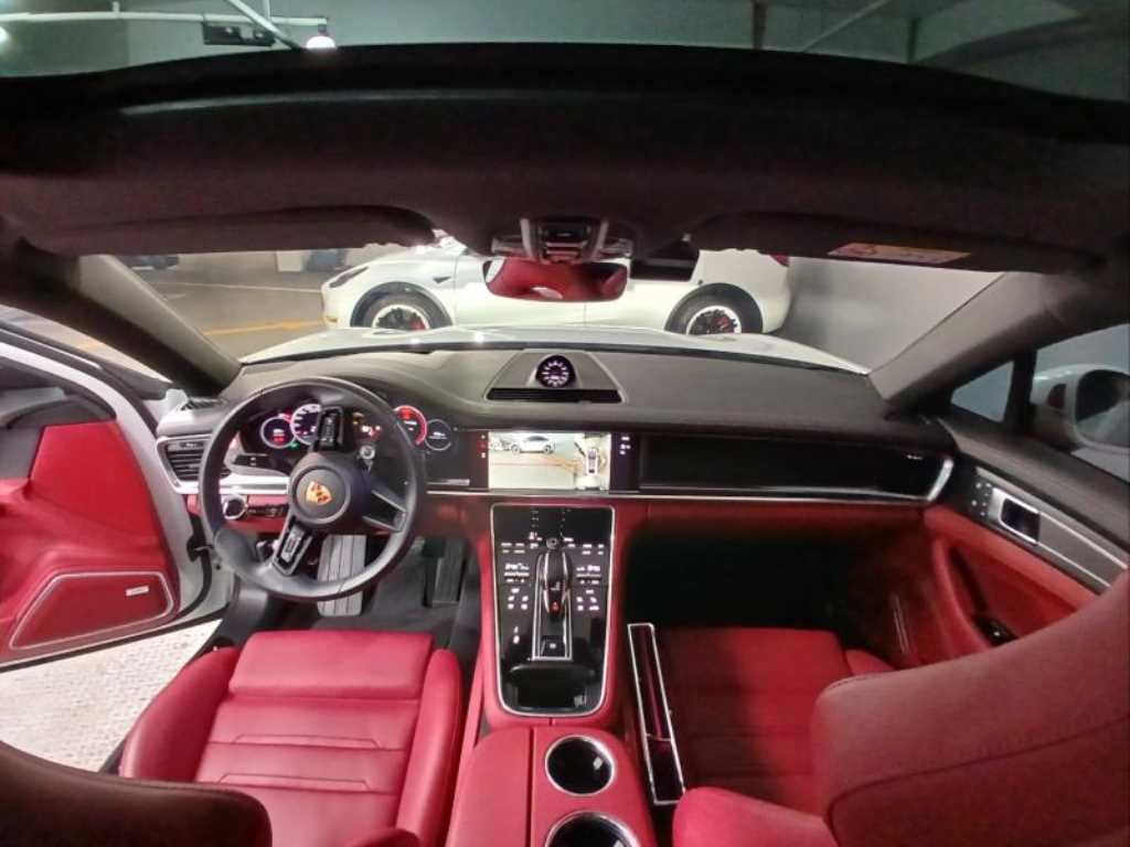 Porsche Panamera - Vista 6