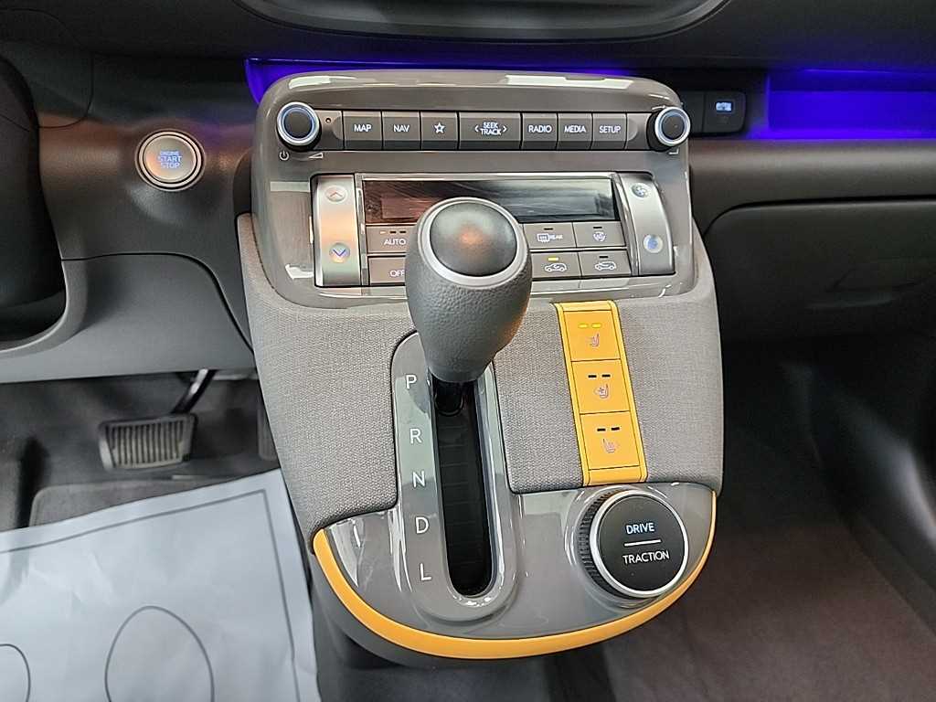 HYUNDAI Casper - Vista 8