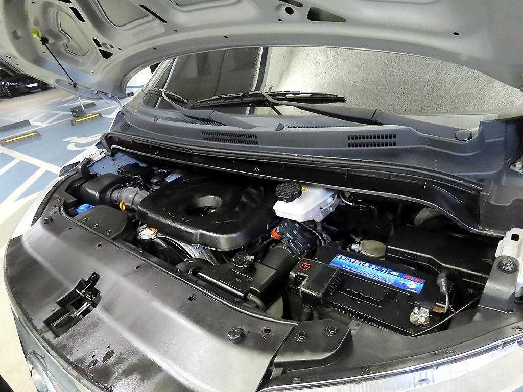 HYUNDAI Starex 2019 Plateado - Importación desde Corea - HF Imports Iquique - Foto 17