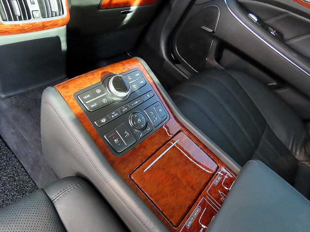 HYUNDAI Equus 2012 Negro - Importación desde Corea - HF Imports Iquique - Foto 15