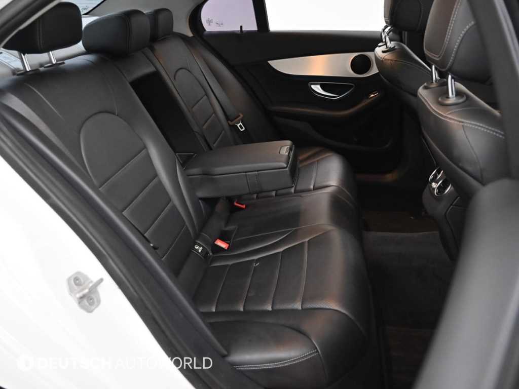 Mercedes Benz C Class - Vista 12