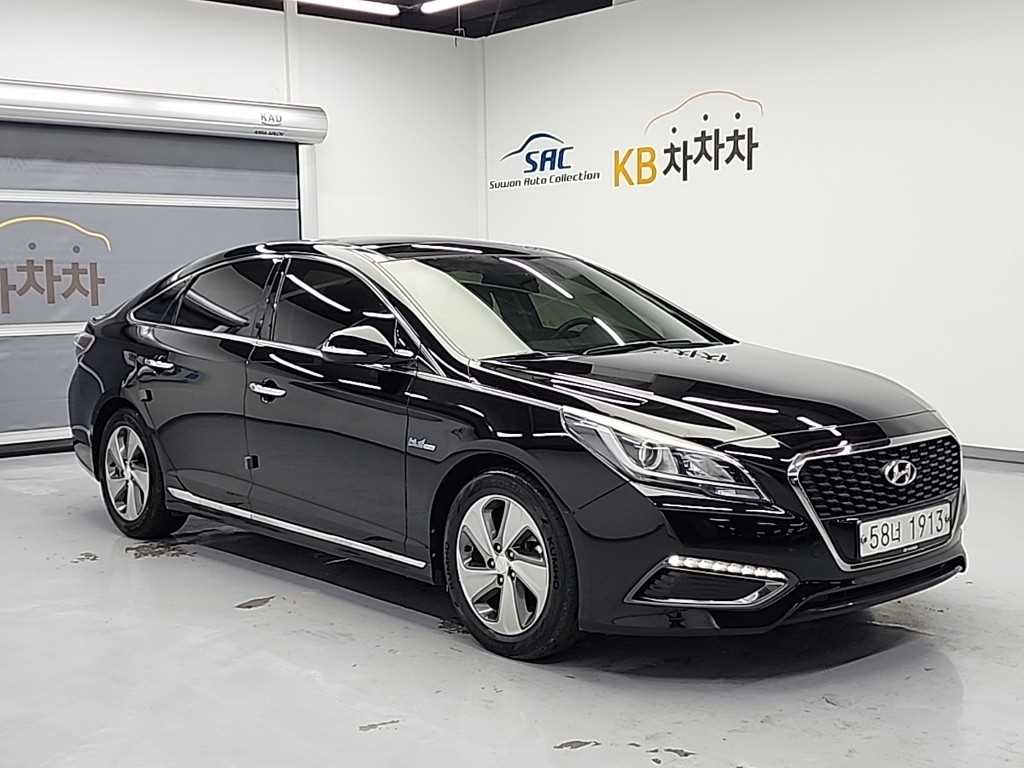 HYUNDAI Sonata - Vista 4