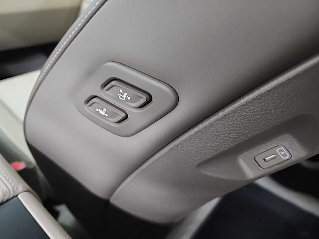 KIA Carnival 2025 Blanco - Importación desde Corea - HF Imports Iquique - Foto 14