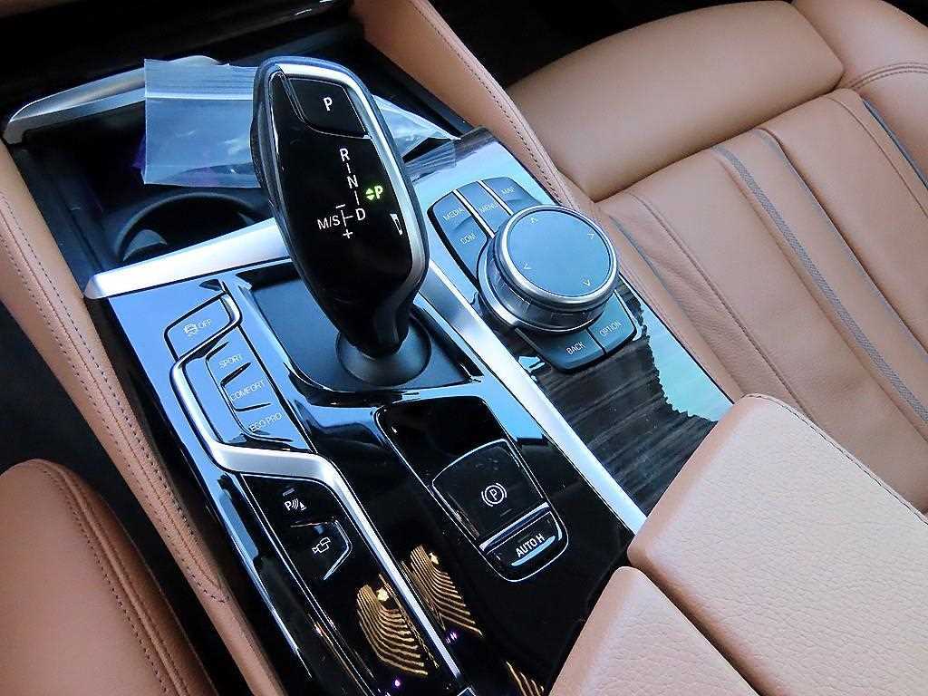 BMW 5 Series - Vista 11