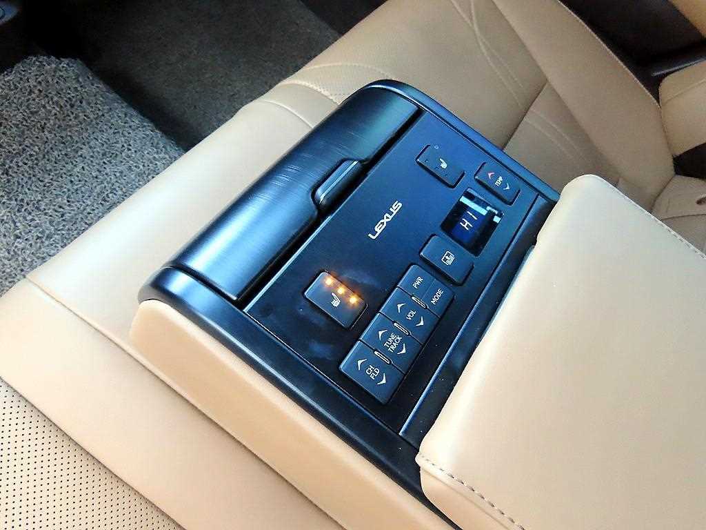 Lexus ES 2020 Blanco - Importación desde Corea - HF Imports Iquique - Foto 15