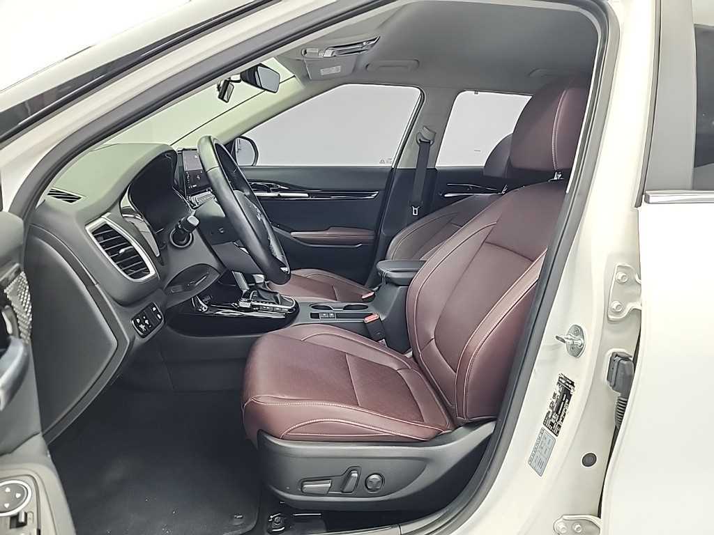 KIA Seltos - Vista 11