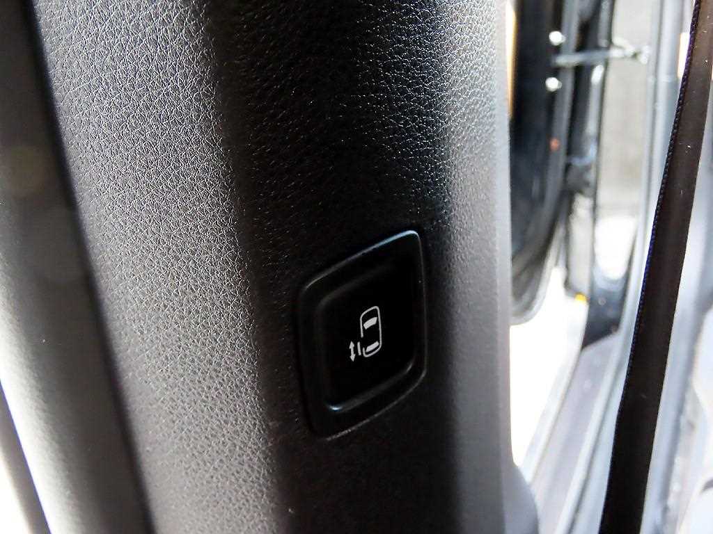 KIA Carnival 2022 Negro - Importación desde Corea - HF Imports Iquique - Foto 18