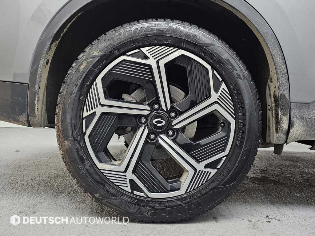 SAMSUNG QM6 - Vista 5