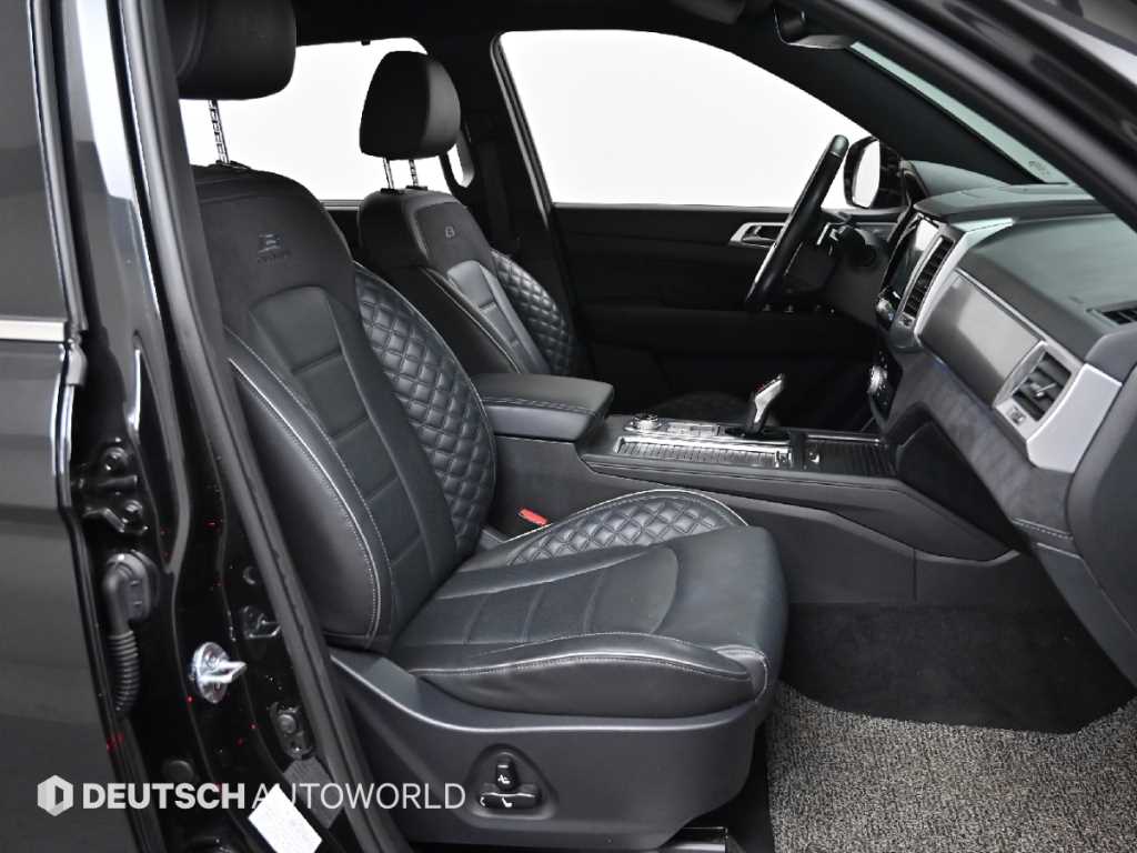 Ssangyong Rexton - Vista 10