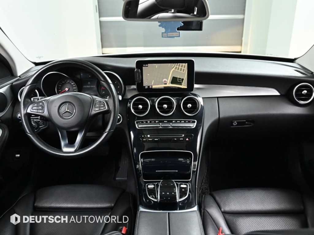 Mercedes Benz C Class - Vista 7