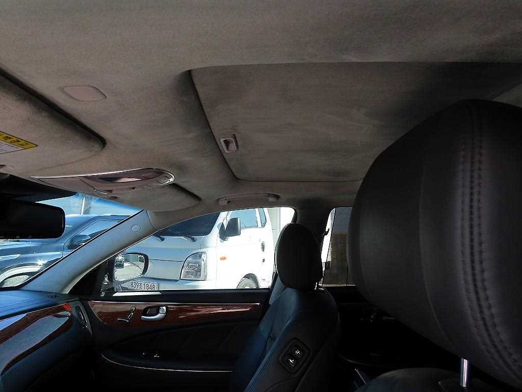 HYUNDAI Equus 2012 Negro - Importación desde Corea - HF Imports Iquique - Foto 16