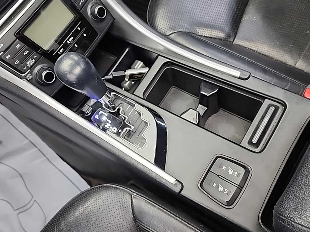 HYUNDAI Sonata - Vista 8