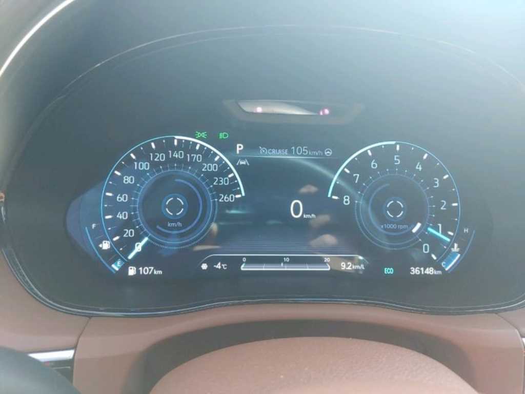 Genesis GV70 - Vista 3