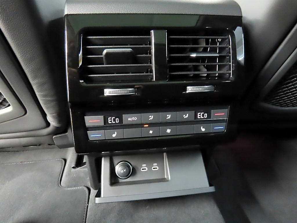 Volkswagen Touareg - Vista 12