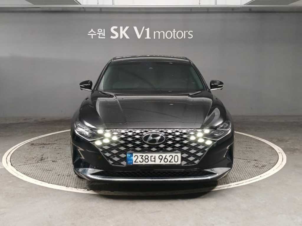 HYUNDAI Grandeur 2023 Negro - Importación desde Corea - HF Imports Iquique - Foto 1