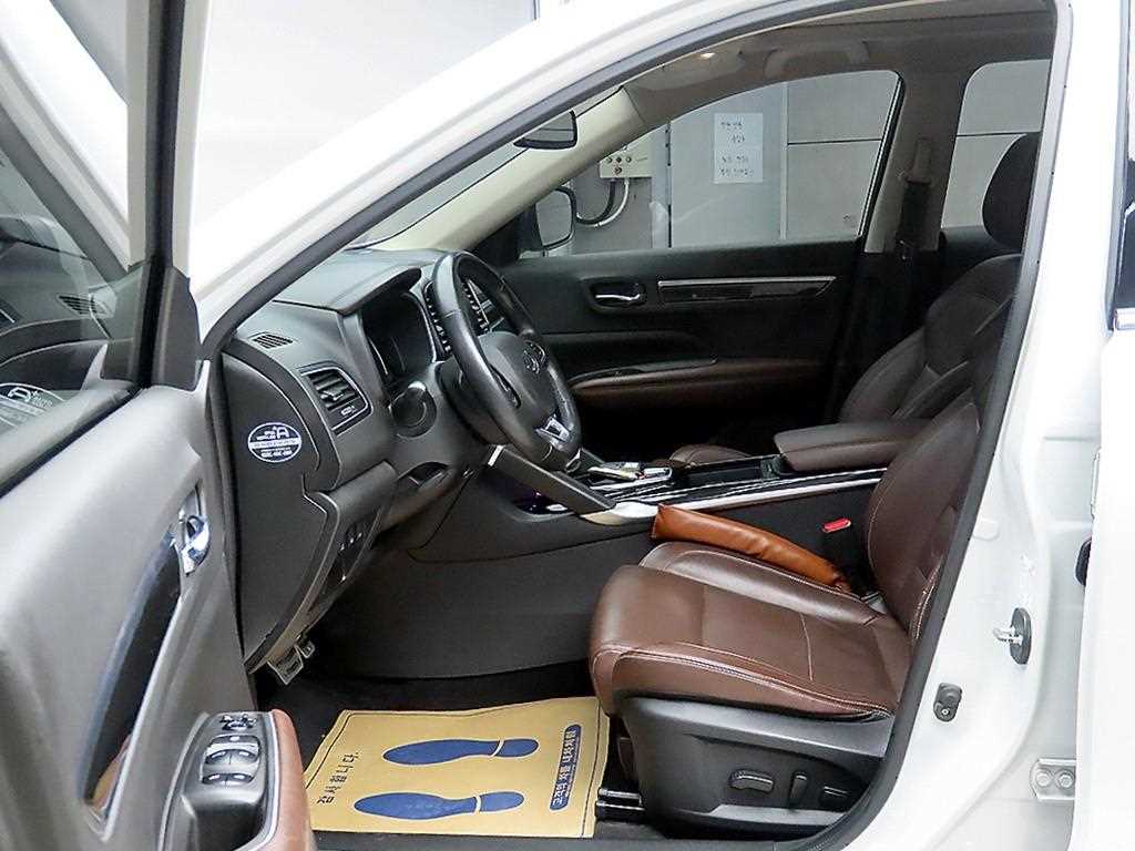 SAMSUNG QM6 - Vista 5