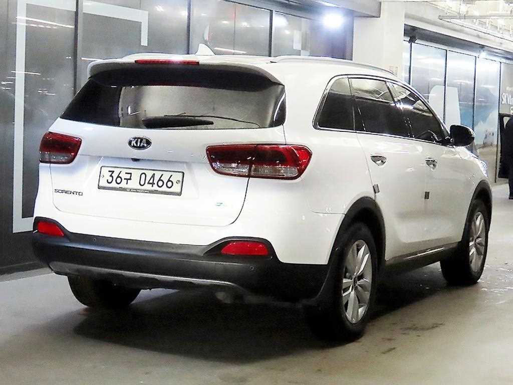 KIA Sorento - Vista 4