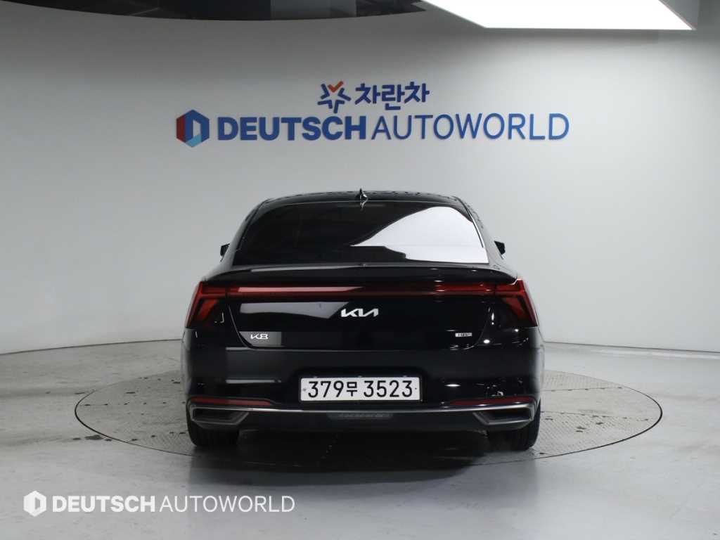 KIA K8 - Vista 4
