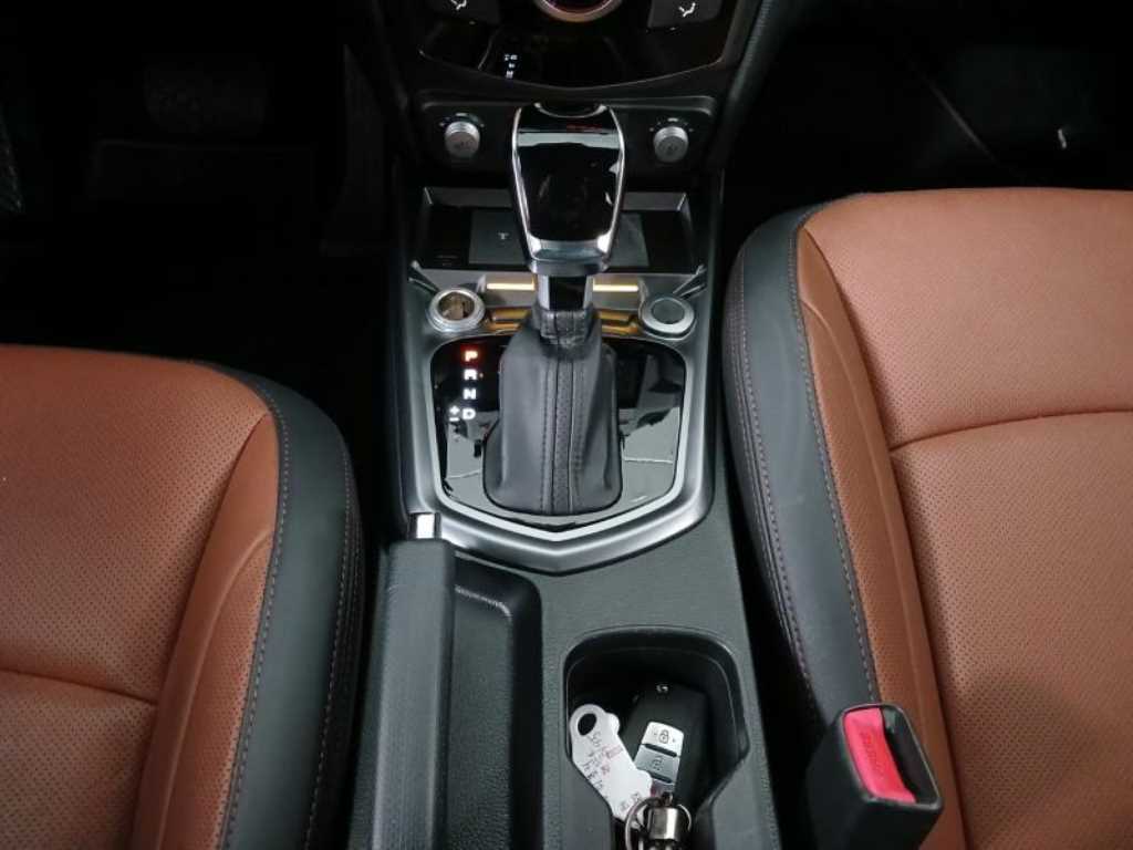Ssangyong Tivoli 2019 Azul - Importación desde Corea - HF Imports Iquique - Foto 15