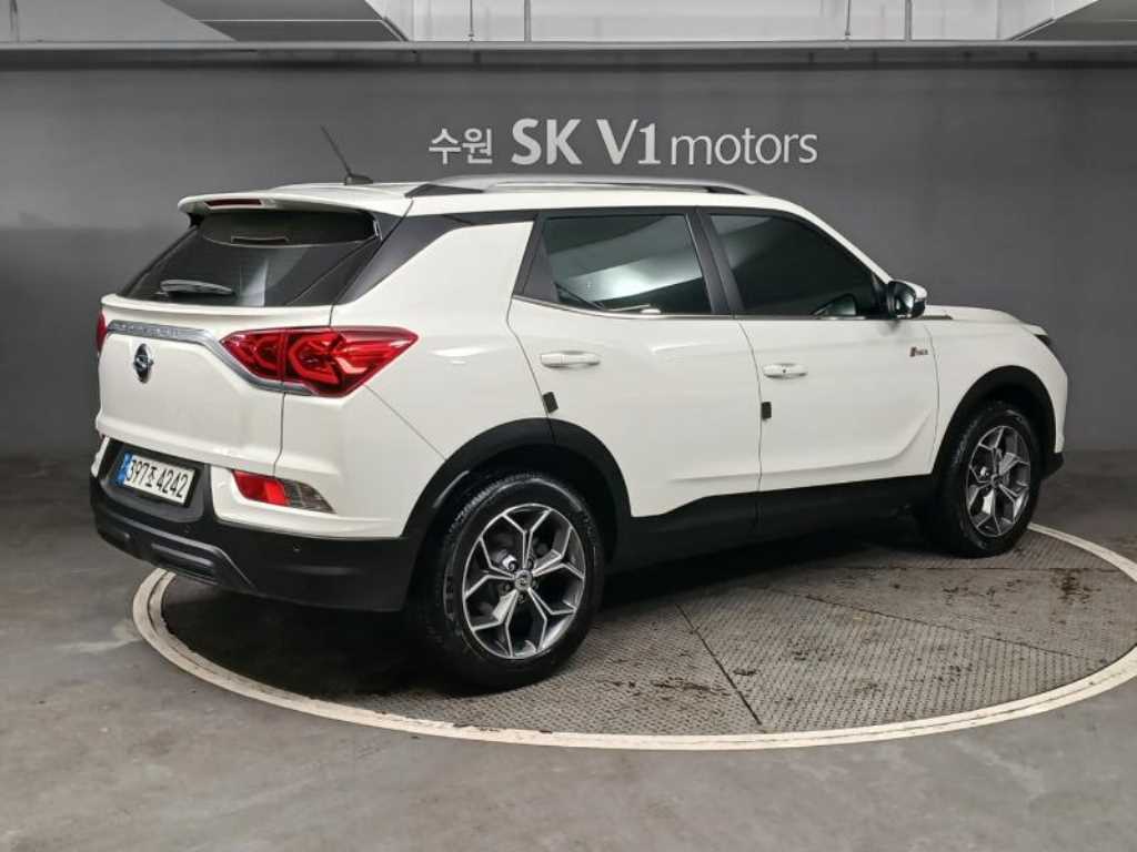 Ssangyong Korando - Vista 4