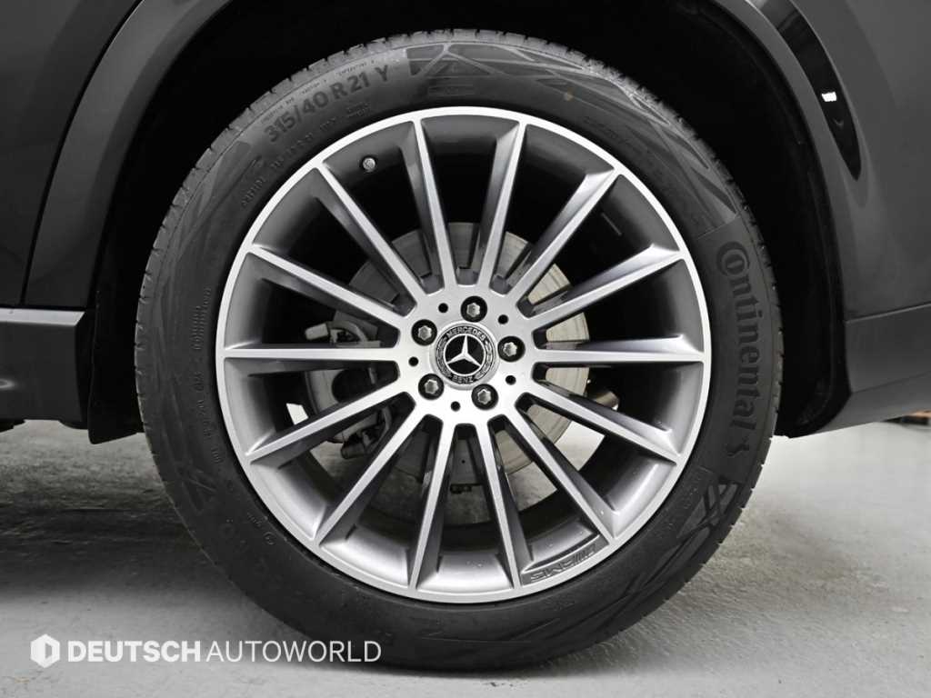 Mercedes Benz GLE Class - Vista 5