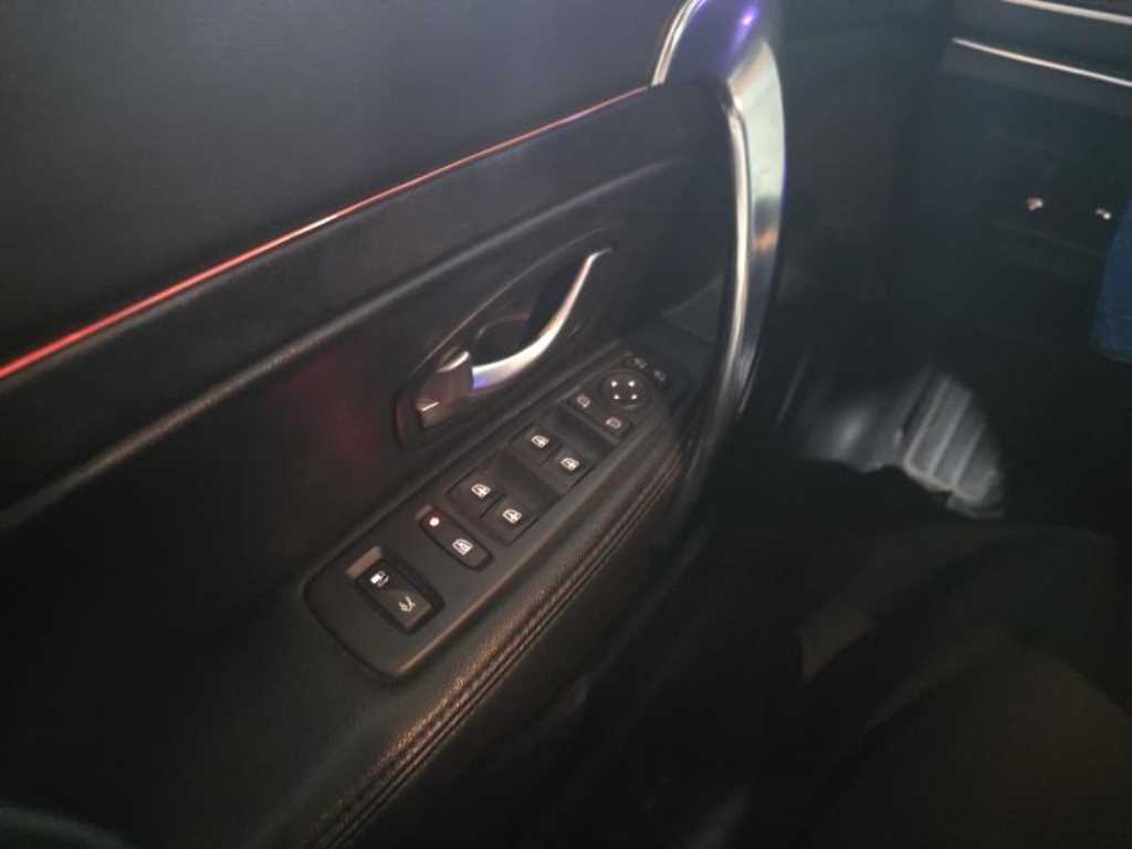 SAMSUNG SM5 - Vista 9