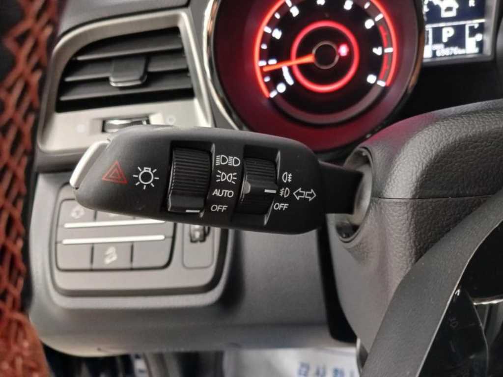 Ssangyong Tivoli 2019 Azul - Importación desde Corea - HF Imports Iquique - Foto 18