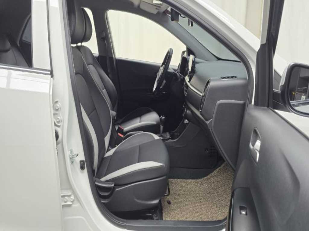 KIA Morning - Vista 11