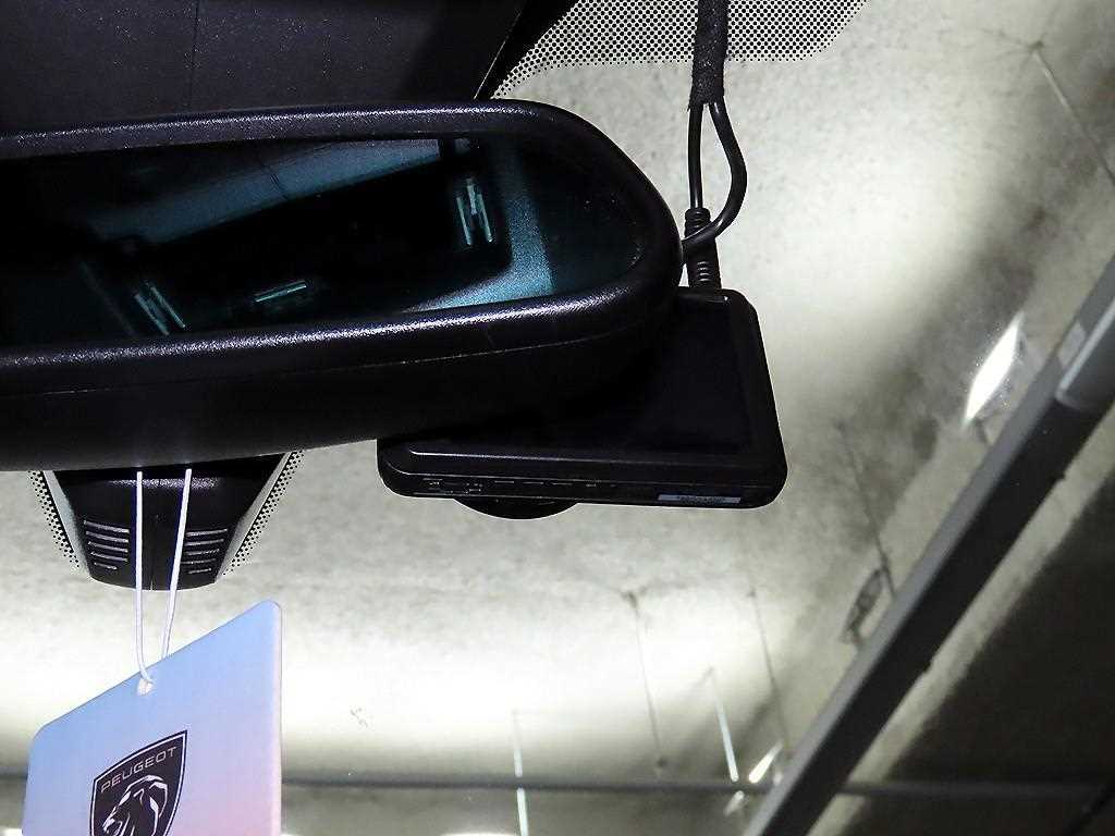 Peugeot 5008 2019 Blanco - Importación desde Corea - HF Imports Iquique - Foto 15