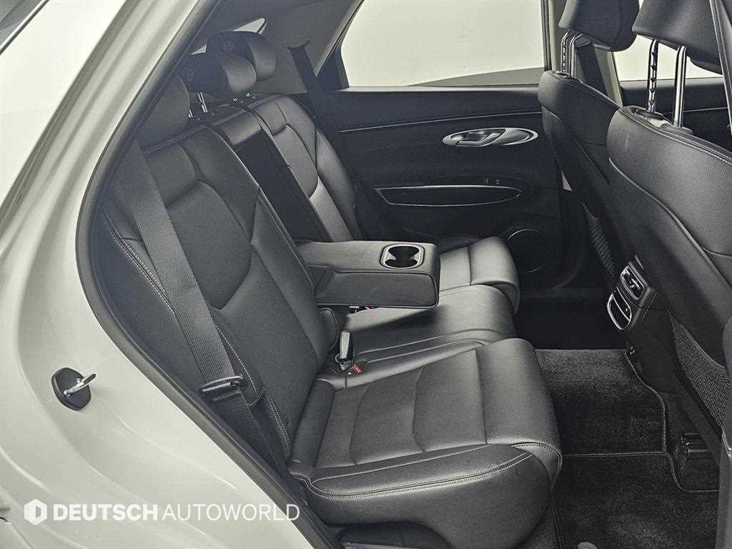 Genesis GV70 - Vista 12