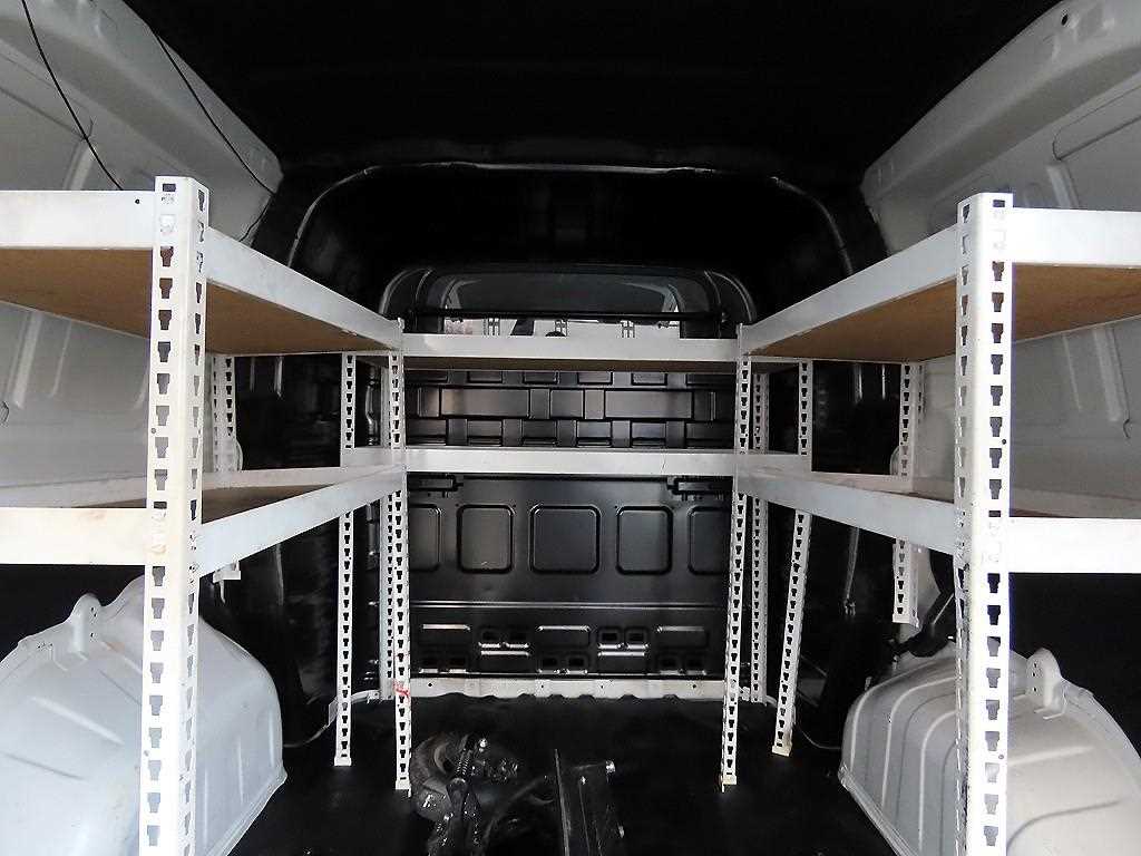 HYUNDAI Staria 2023 Blanco - Importación desde Corea - HF Imports Iquique - Foto 16