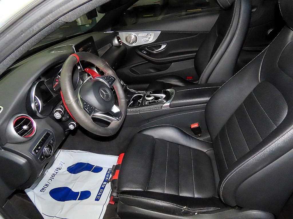 Mercedes Benz C Class - Vista 6