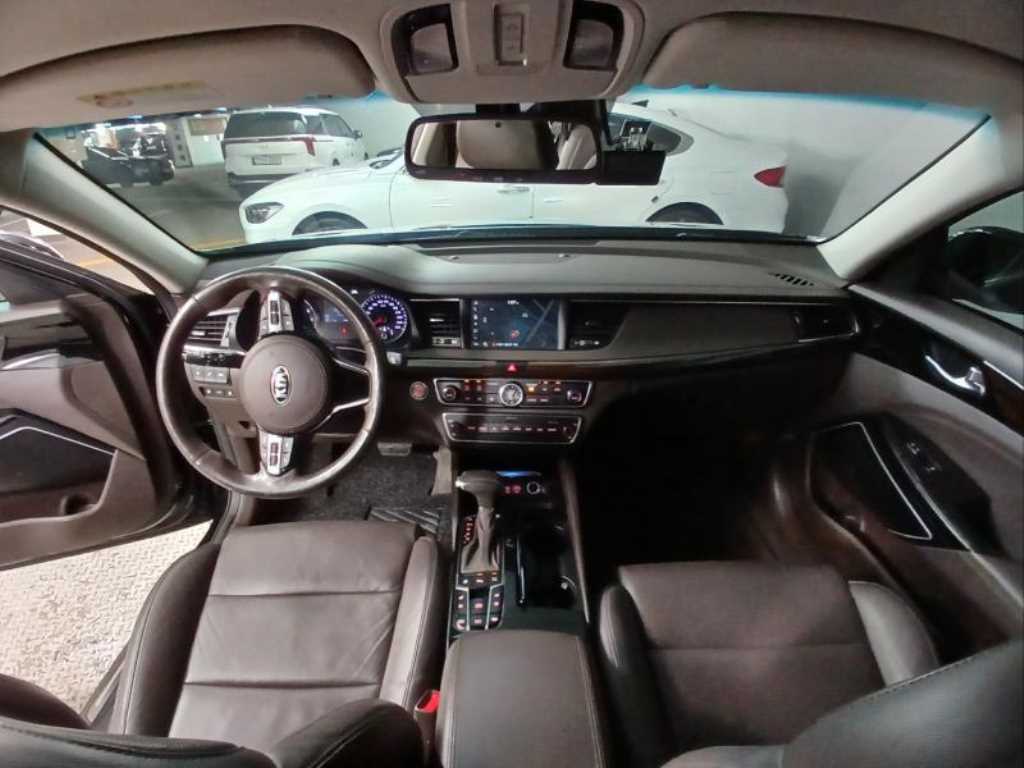 KIA K7 - Vista 6