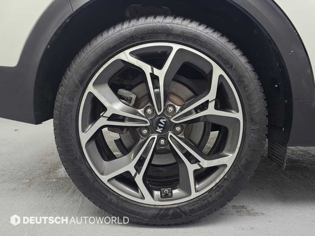 KIA Sportage - Vista 5