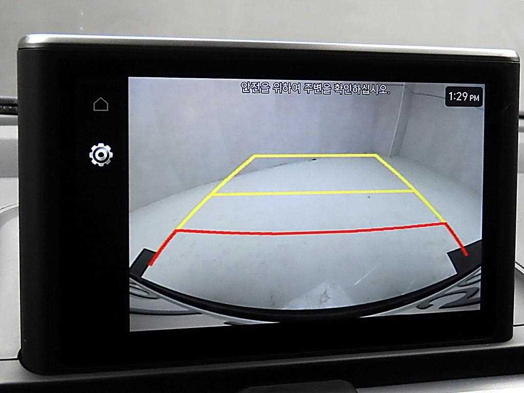 HYUNDAI Casper - Vista 9