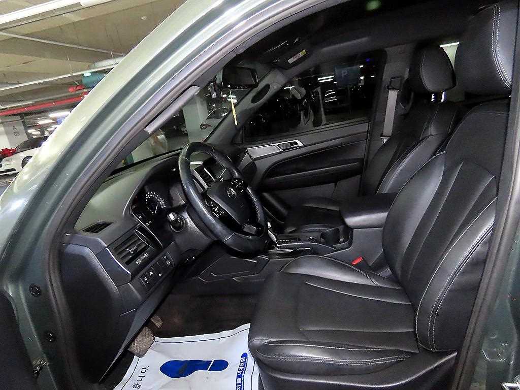 Ssangyong Rexton - Vista 6