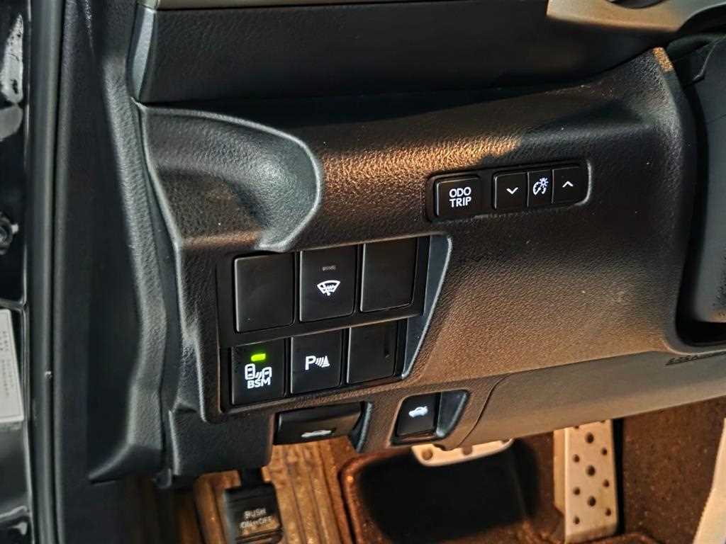 Lexus IS 2016 Negro - Importación desde Corea - HF Imports Iquique - Foto 16