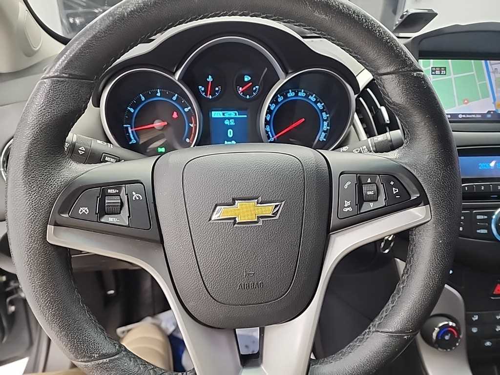 Chevrolet Cruise - Vista 9