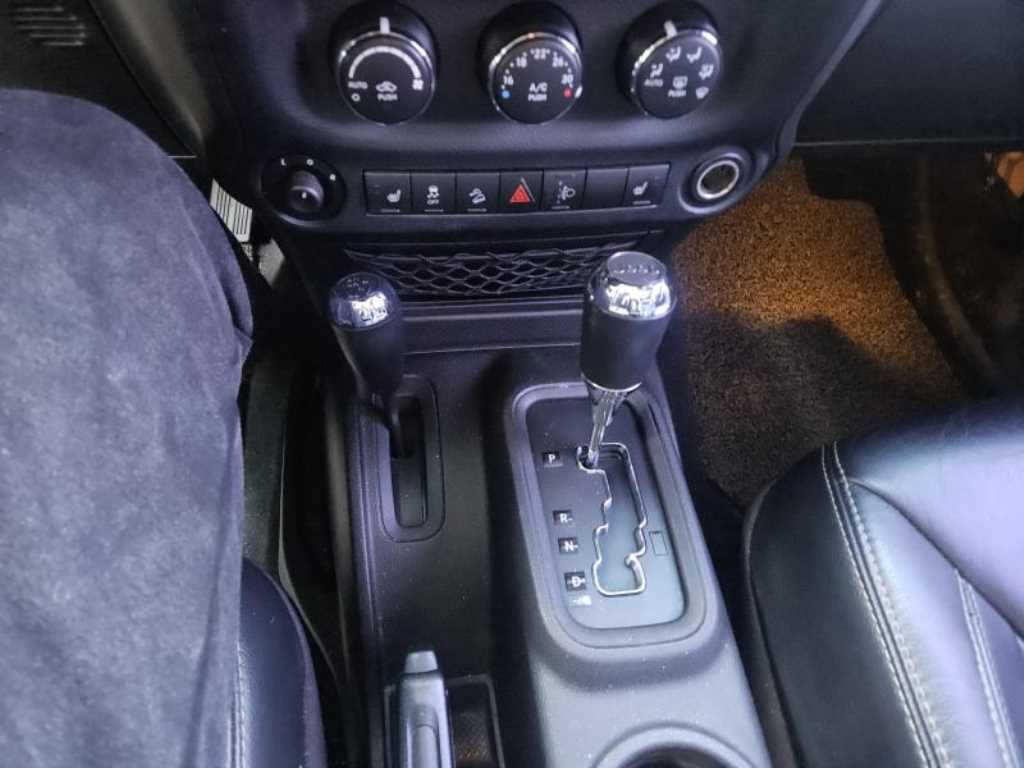 Jeep Wrangler - Vista 7