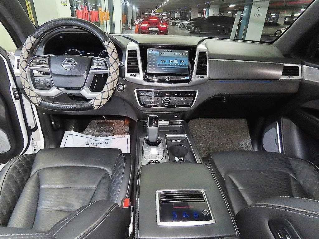 Ssangyong Rexton - Vista 10