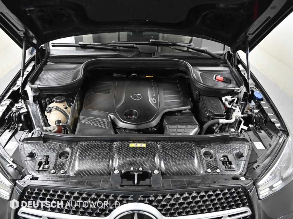 Mercedes Benz GLE Class - Vista 7