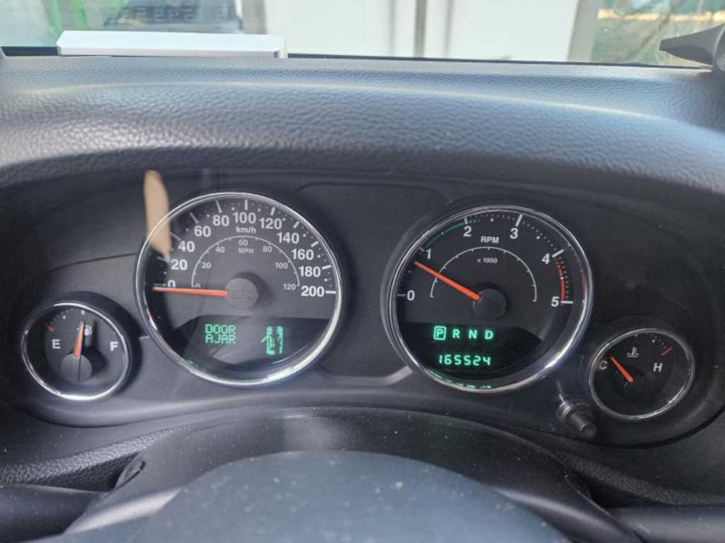 Jeep Wrangler - Vista 4