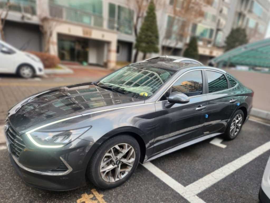 HYUNDAI Sonata - Vista 2